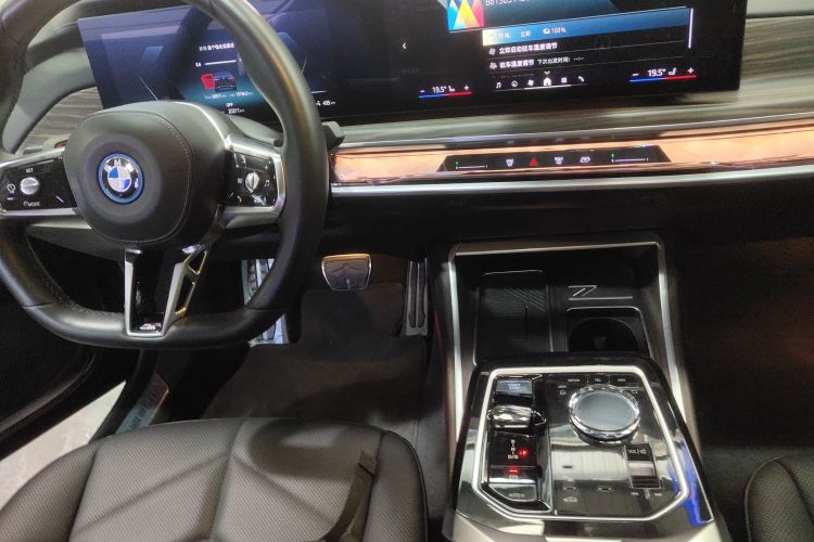 BMW i7 2023 #14 BMW i7 2023 image de voiture #14