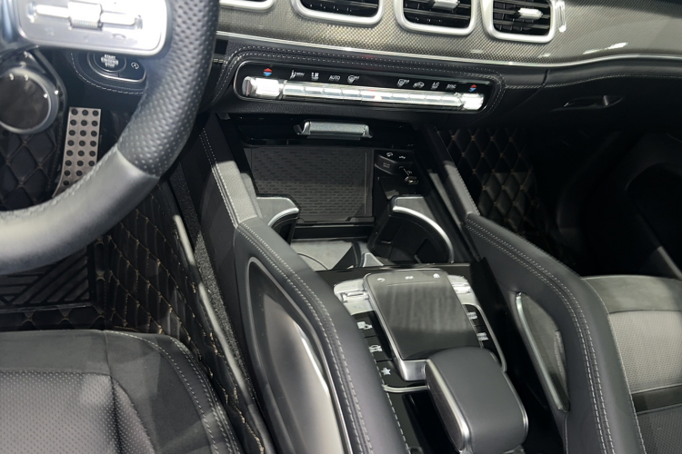 Mercedes-Benz GLE Coupe AMG 2020 car image #14