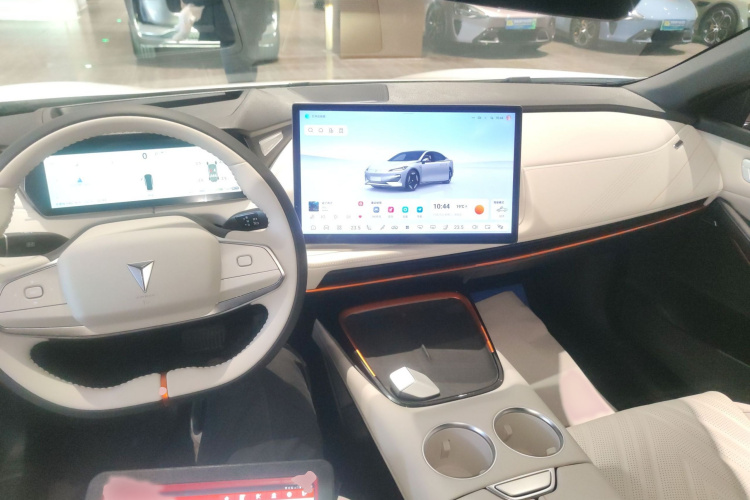 Deepal SL03 2023 car image #14