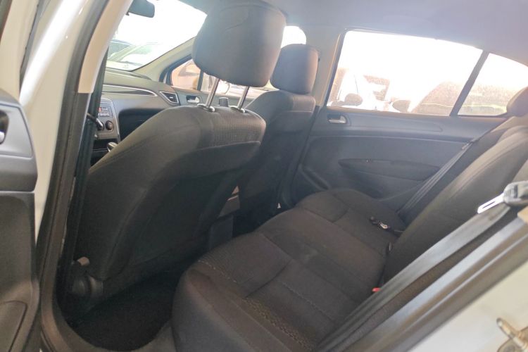 标致 标致308 2015 汽车图片 #14