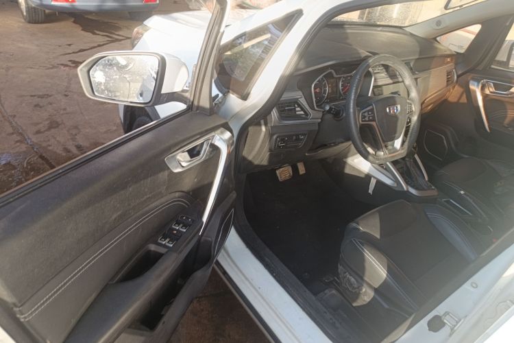 Vision X3 2018 image de voiture #14