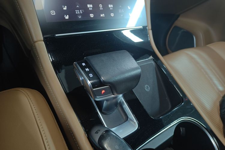 Li One 2020 imagem de carro #14