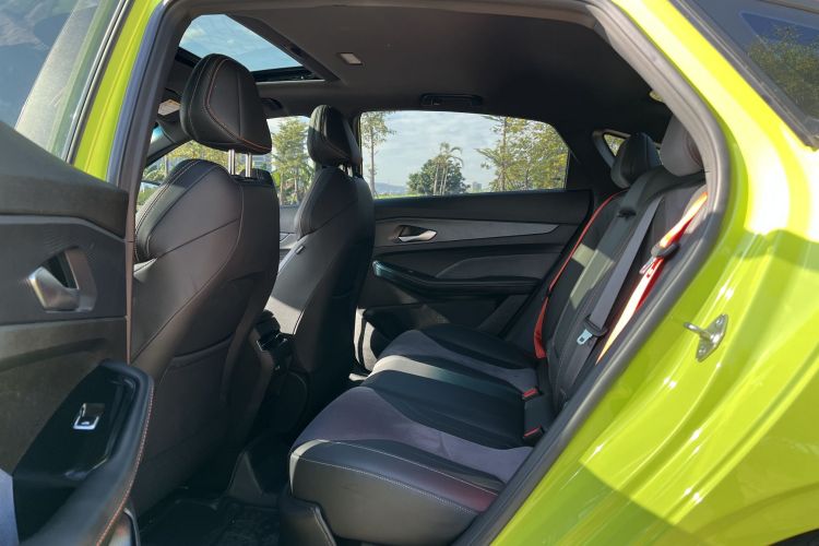 GEELY Binray 2022 #14 GEELY Binray 2022 car image #14