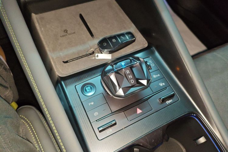 BYD SongL EV 2024 car image #14