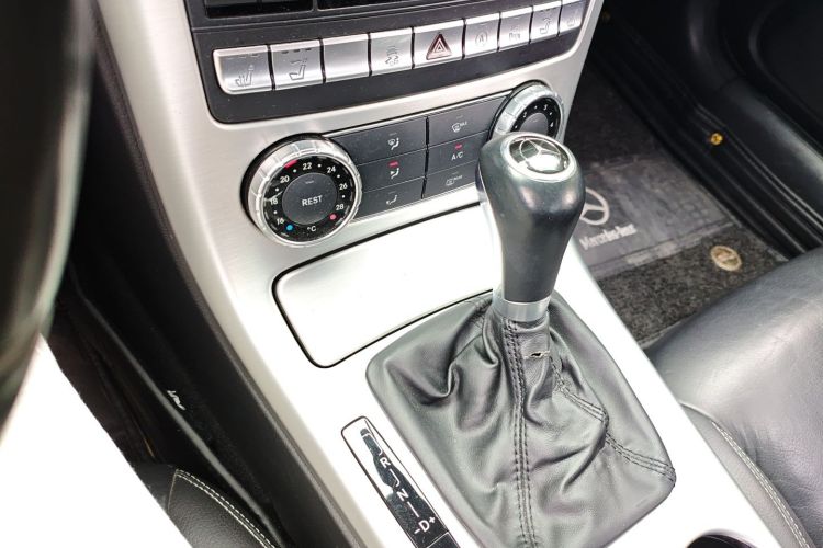 Mercedes-Benz SLK Class 2016 #14 Mercedes-Benz SLK Class 2016 car image #14