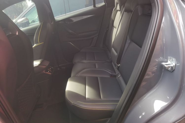 领克 领克06 2023 汽车图片 #14