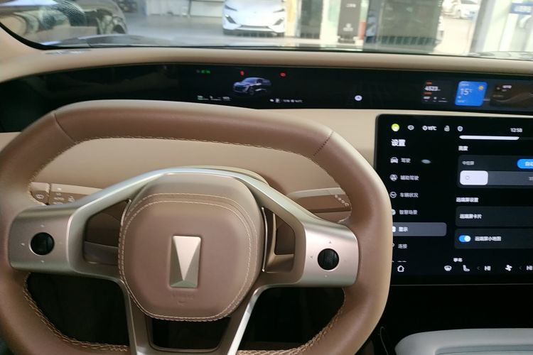 阿维塔 阿维塔07 2025 汽车图片 #14