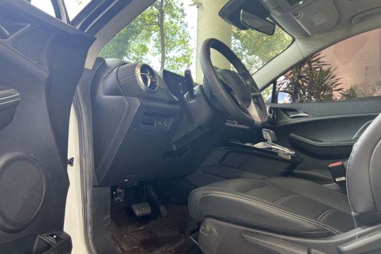 BYD Yuan New Energy 2020 #14 BYD Yuan New Energy 2020 immagine di auto #14