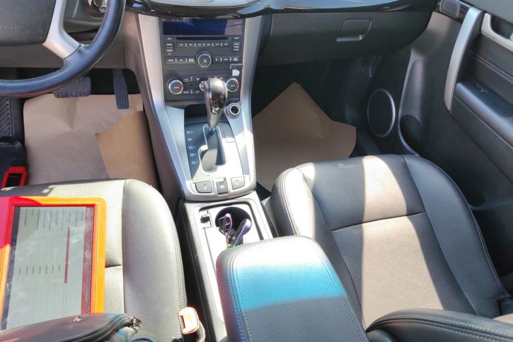 Chevrolet Captiva 2017 #14 Chevrolet Captiva 2017 car image #14