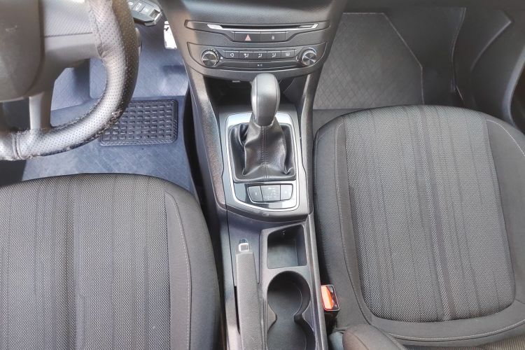 标致 标致308S 2017 汽车图片 #14