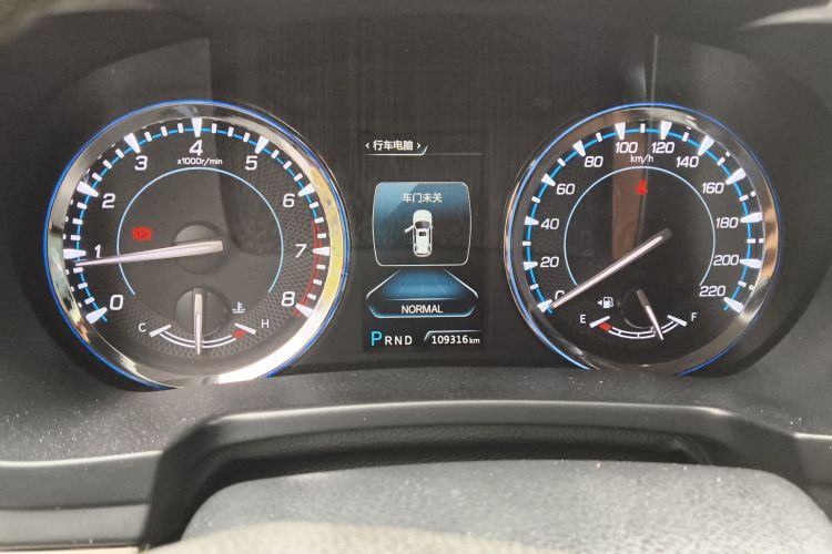 Changan CS95 2017 #14 Changan CS95 2017 صورة سيارة #14