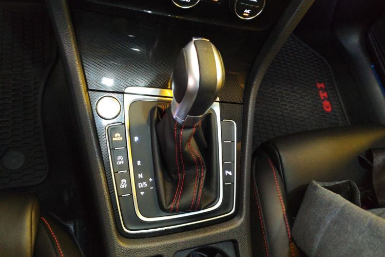 Volkswagen GolfGTI 2015 #14 Volkswagen GolfGTI 2015 car image #14