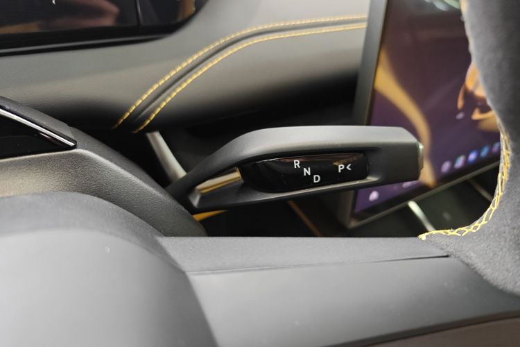 小米汽车 小米SU7 Ultra 2025 汽车图片 #14