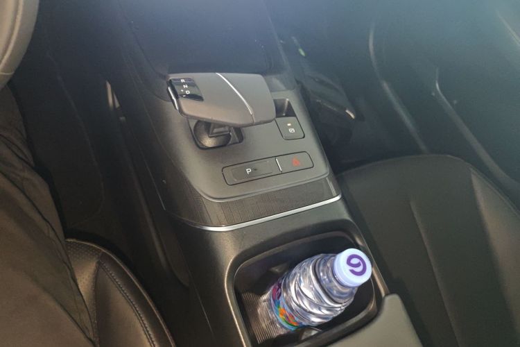 Changan Lamore 2023 #14 Changan Lamore 2023 car image #14