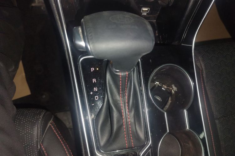 Kia KX5 2020 صورة سيارة #14