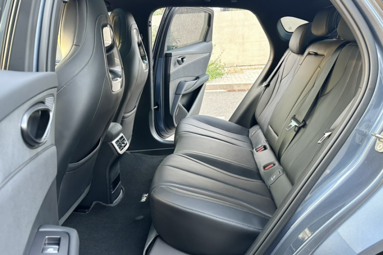 BYD Seal 06 New Energy 2024 car image #14