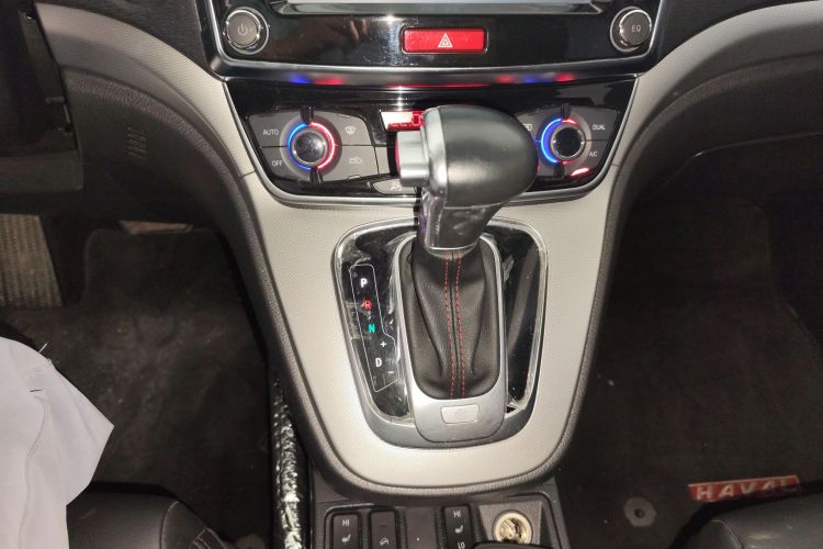 Haval H6 2016 #14 Haval H6 2016 car image #14