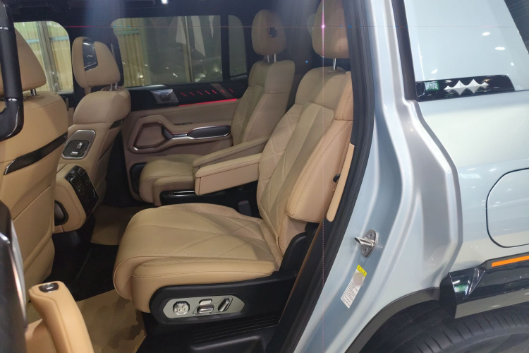 FangChengBao Leopard 8 2024 car image #14