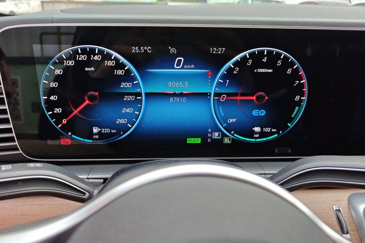 Mercedes-Benz GLE Class New Energy 2021 car image #14