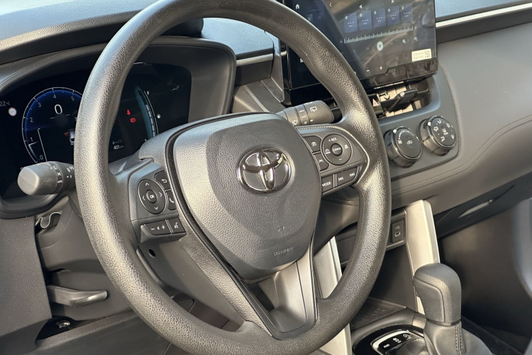 丰田 卡罗拉锐放 2023 汽车图片 #14