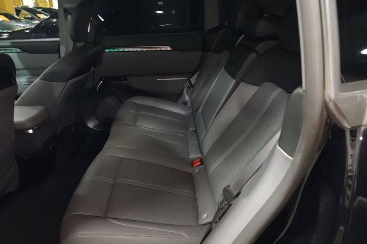Zeekr 7X 2025 car image #14