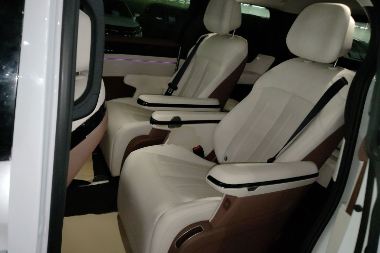 BYD Xia 2024 #14 BYD Xia 2024 immagine di auto #14