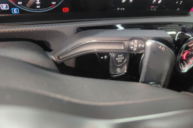 Mercedes-Benz CLA AMG 2023 imagem de carro #14