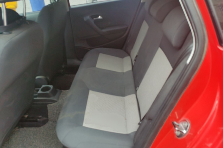 Polo 2015 #14 Polo 2015 car image #14