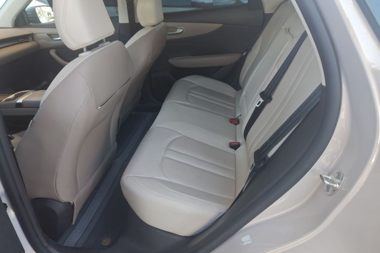 MG ES5 2024 #14 MG ES5 2024 car image #14