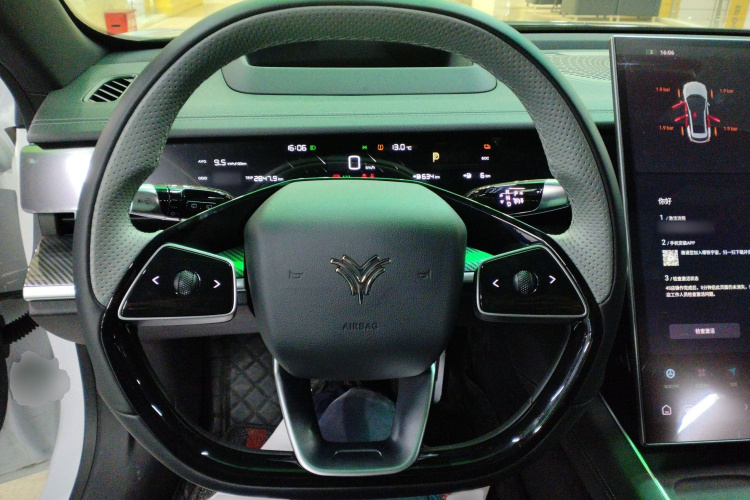 哪吒汽车 哪吒S猎装 2025 汽车图片 #14