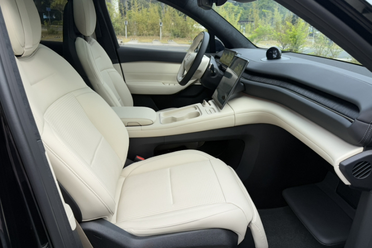 NIO ES6 2024 image de voiture #14