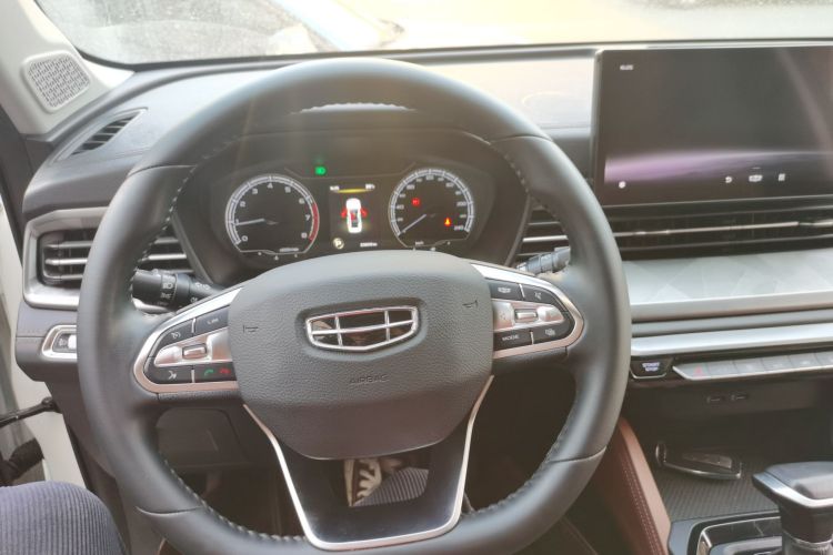 GEELY Vision X6 2022 car image #14