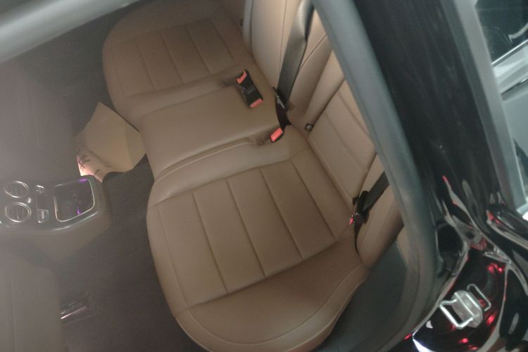 Mercedes-Benz E Class 2021 car image #14