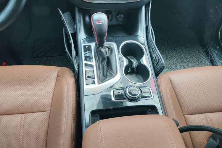 Changan CS95 2018 car image #14