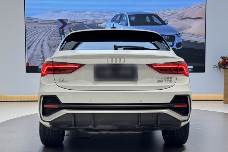 Audi Q3 Sportback 2021 car image #14