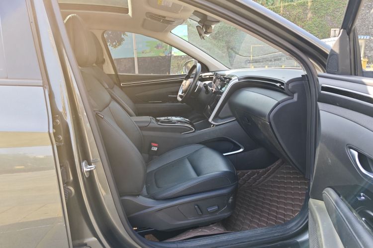 Hyundai Tucson 2022 car image #14