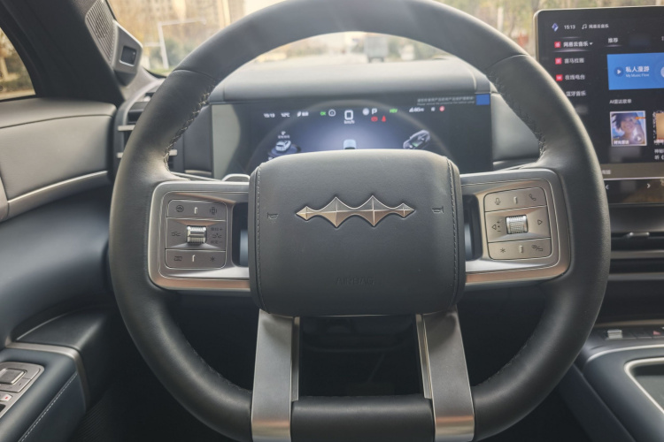 FangChengBao Tiger 7 2025 car image #14