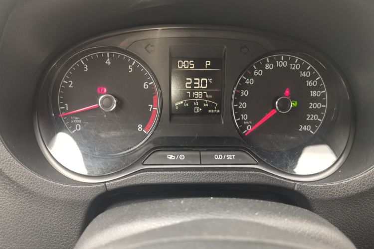Polo 2017 #14 Polo 2017 car image #14