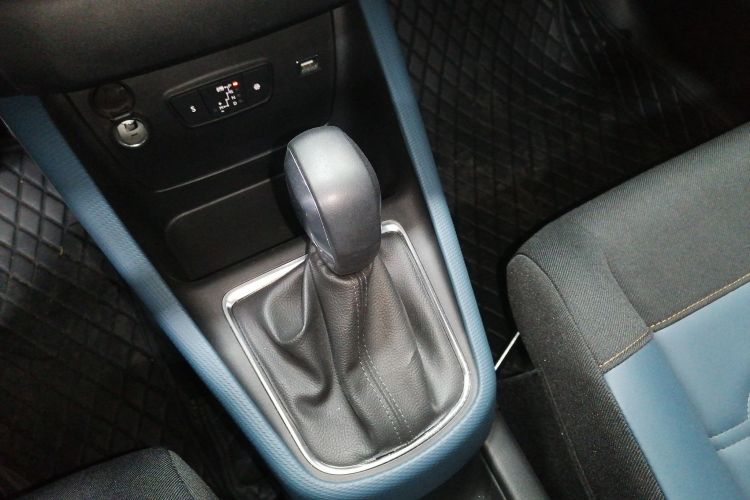 Citroen C4 AIRCROSS 2019 car image #14