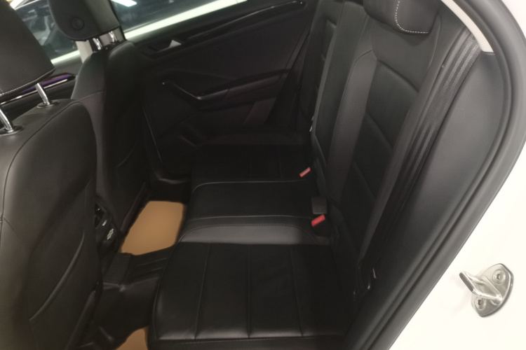 T-Roc 2019 #14 T-Roc 2019 car image #14