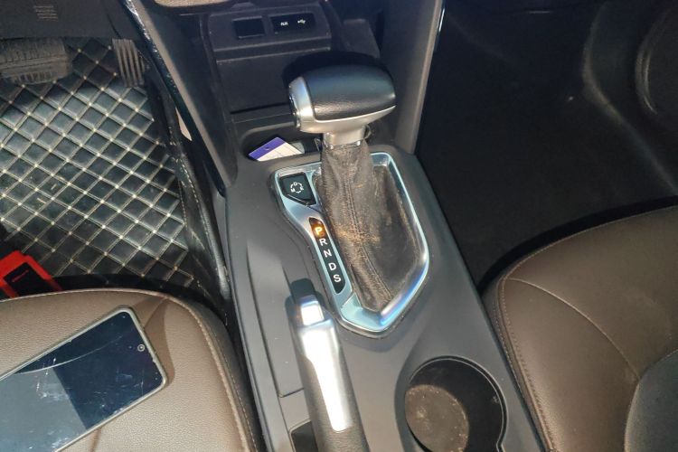 GAC Trumpchi GS4 2017 #14 GAC Trumpchi GS4 2017 car image #14