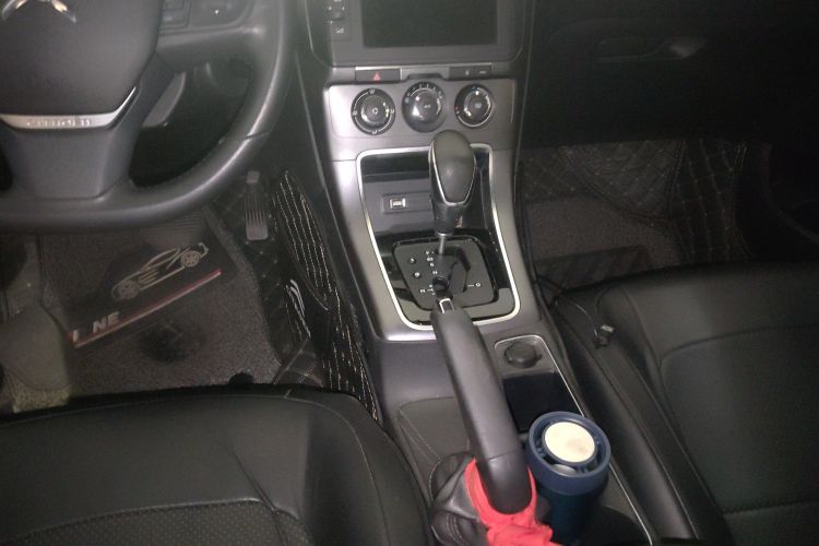 Citroen C4 C-Quatre 2018 car image #14