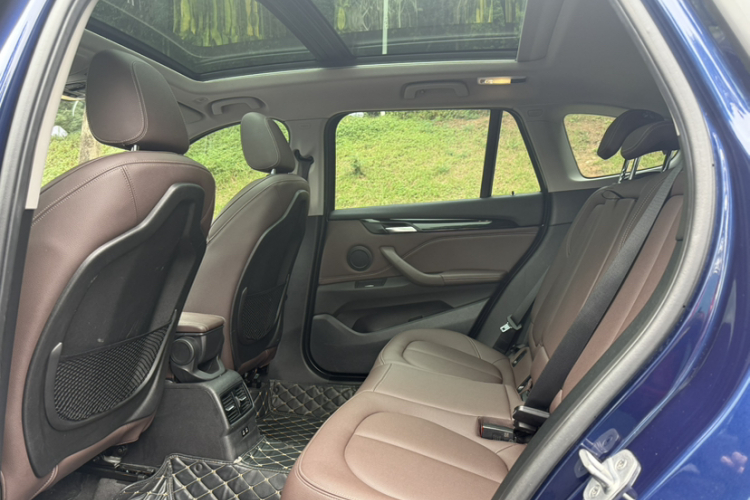 BMW X1 2020 immagine di auto #14