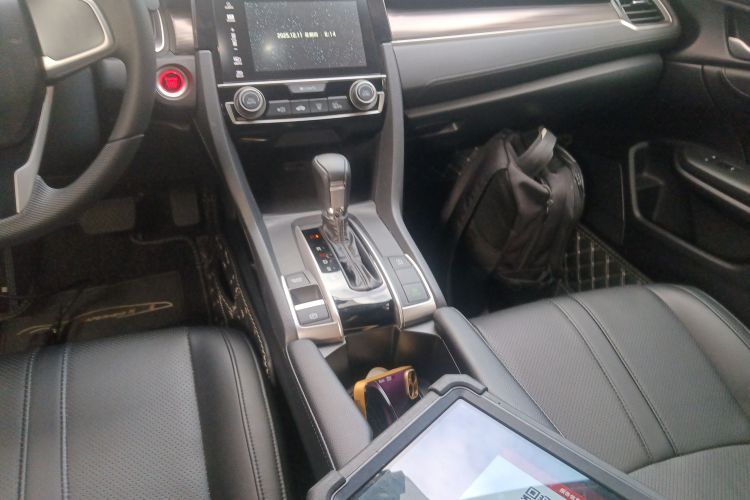 Honda Civic 2021 car image #14