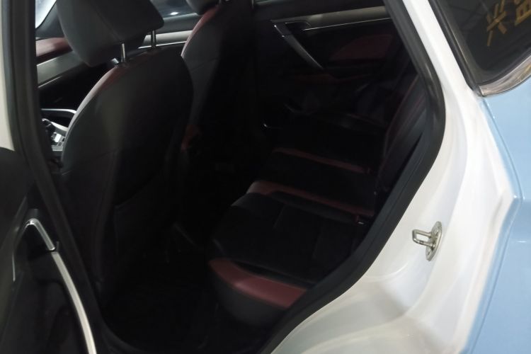 GEELY Coolray 2020 imagen de coche #14