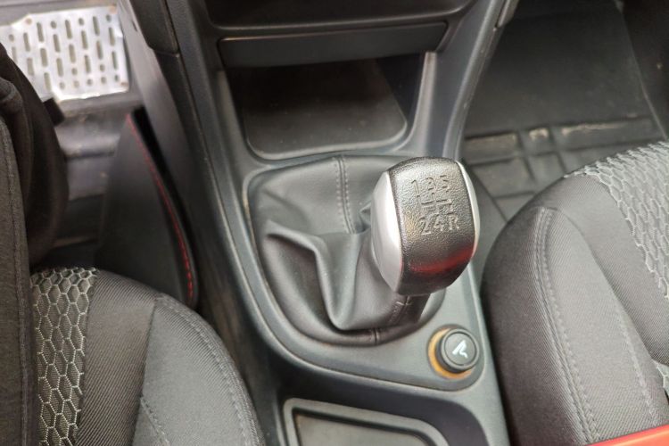 Peugeot 308 2016 imagen de coche #14