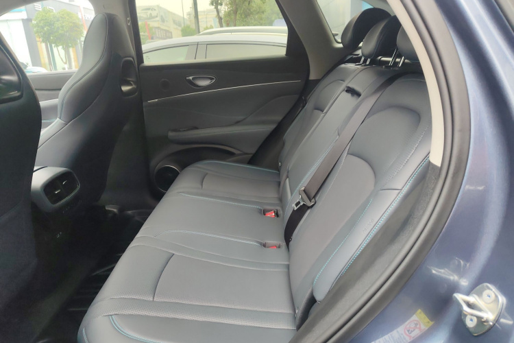 BYD Sea Lion 07 DM-i 2025 car image #14