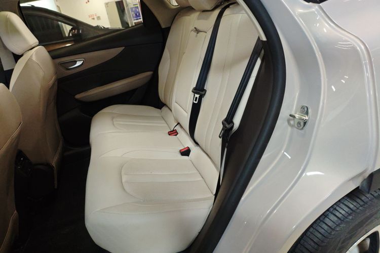 MG ES5 2024 #14 MG ES5 2024 car image #14