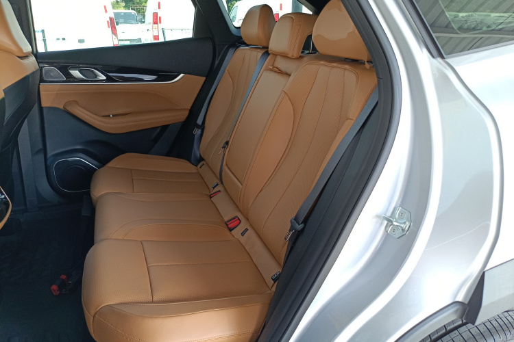 GEELY Boyue L 2025 #14 GEELY Boyue L 2025 car image #14