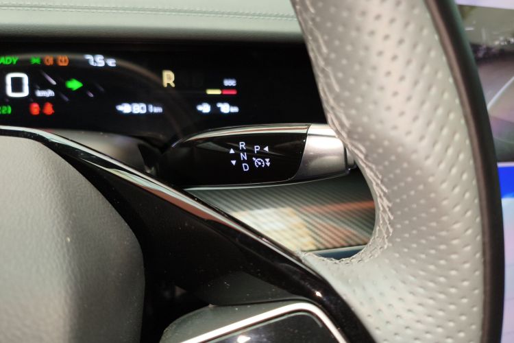 哪吒汽车 哪吒S猎装 2025 #14 哪吒汽车 哪吒S猎装 2025 汽车图片 #14